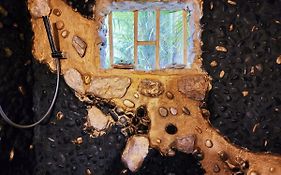 Perle Stone Studio- Bed And Breakfast